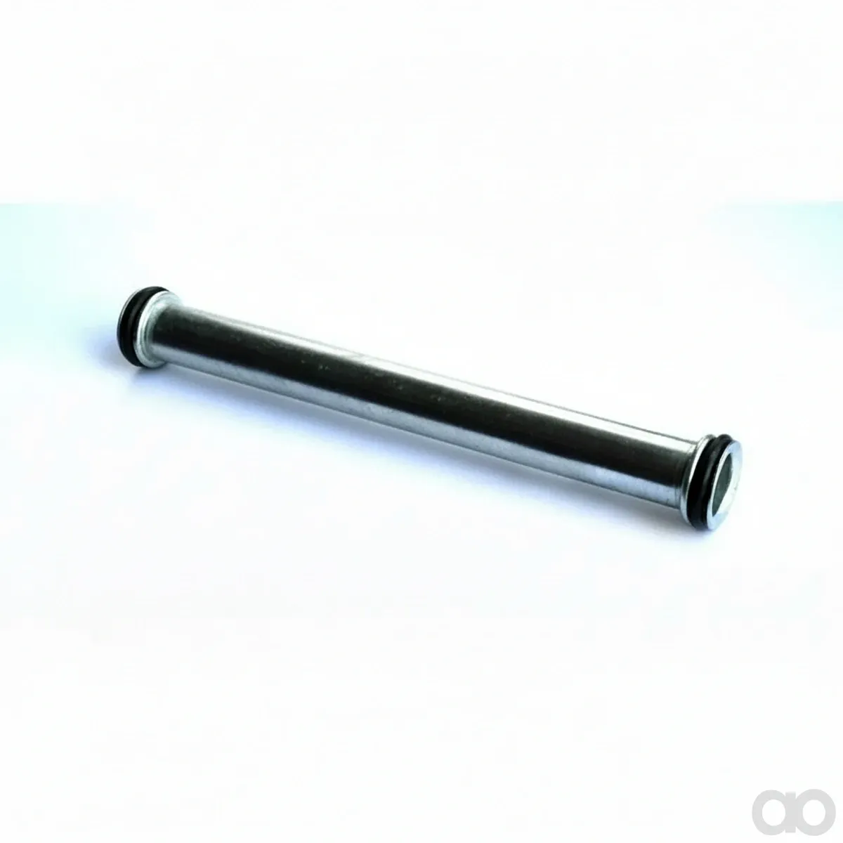 John Deere - RE536142 - Oil Cooler Pipe