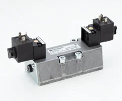 Norgren - SXE9675-Z50-81-89N - 5/3-Way Valve APB ISO3 240VAC 8VA