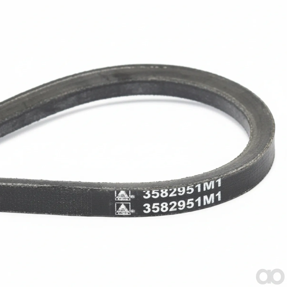 Massey Ferguson - 3582951M1 - V-Belt