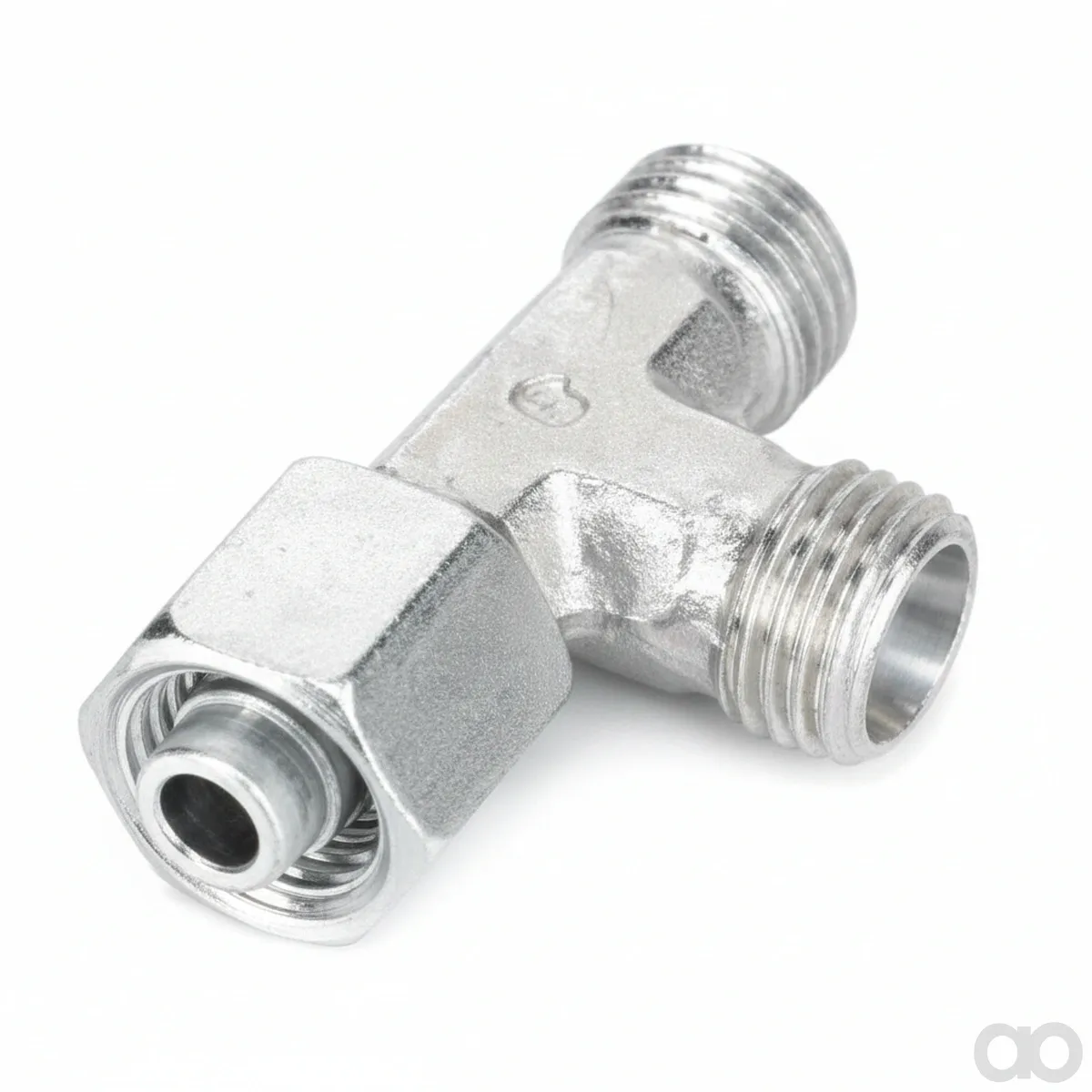 Massey Ferguson - X584416000000 - Adjustable L-Threaded Connection