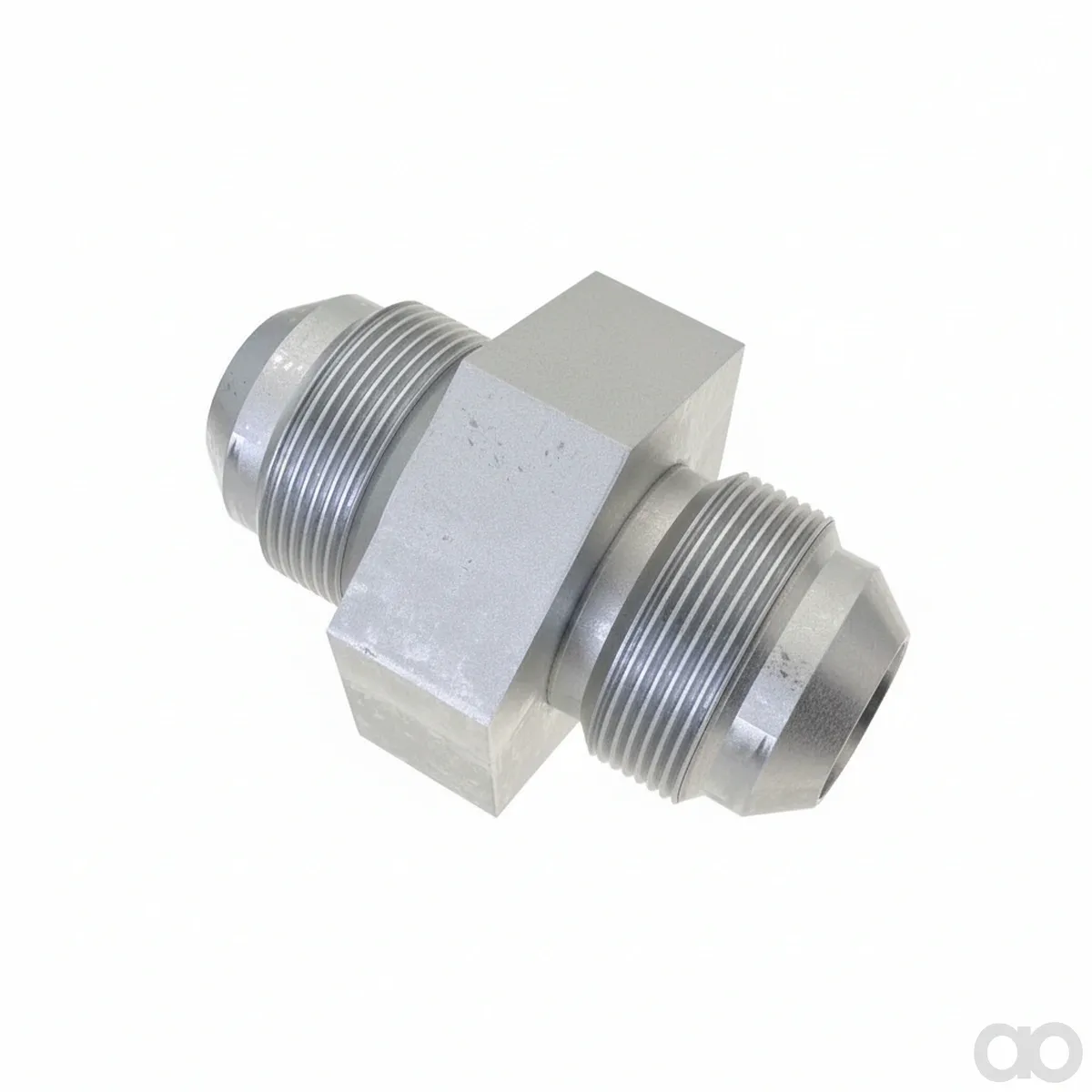 John Deere - R35717 - Fitting