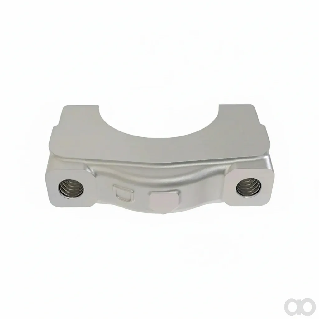 John Deere - R535004 - Thrust Bearing Cap