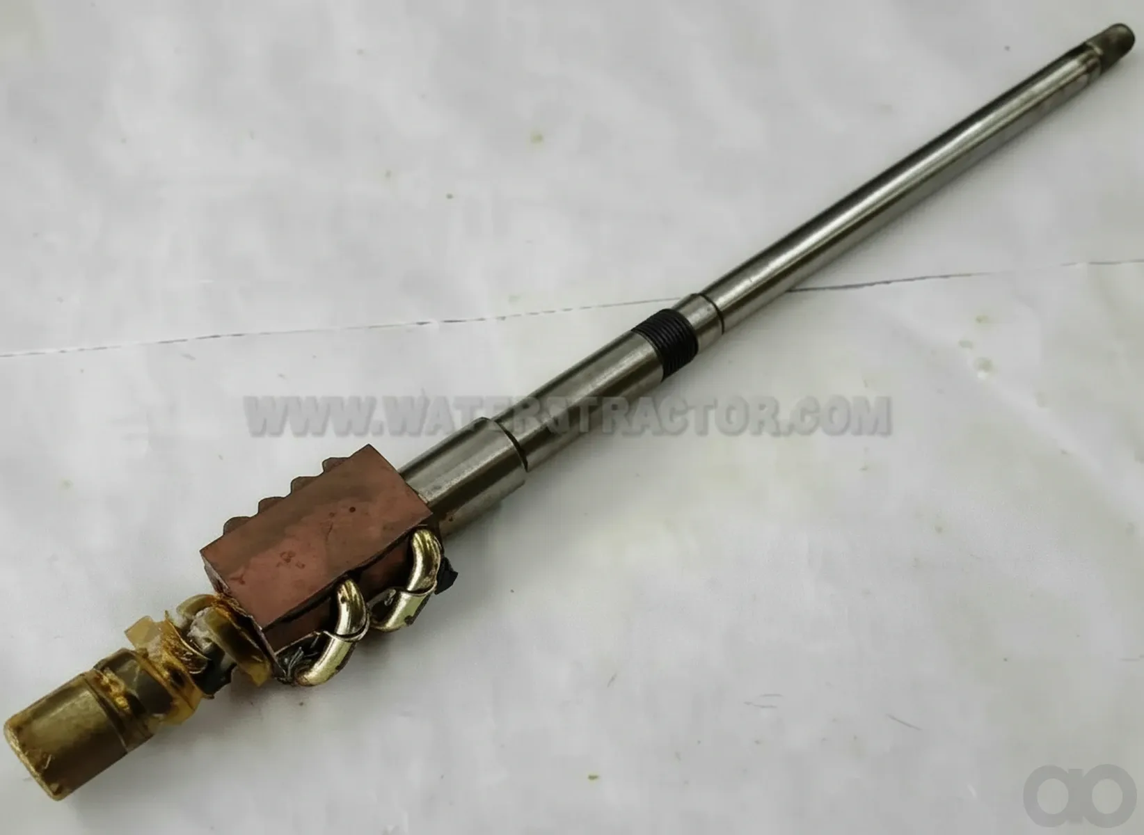 New Holland - 83981742 - Short Spindle 4130
