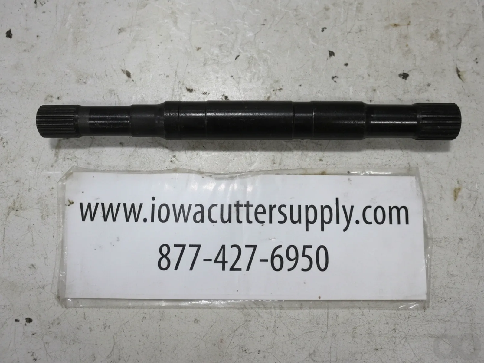 New Holland - 84194075 - Shaft 500mm