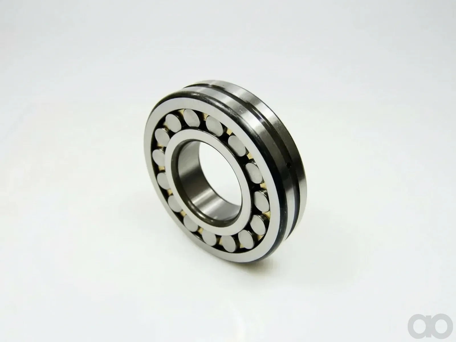 NSK - 22318EAE4 - NSK Spherical Roller Bearing