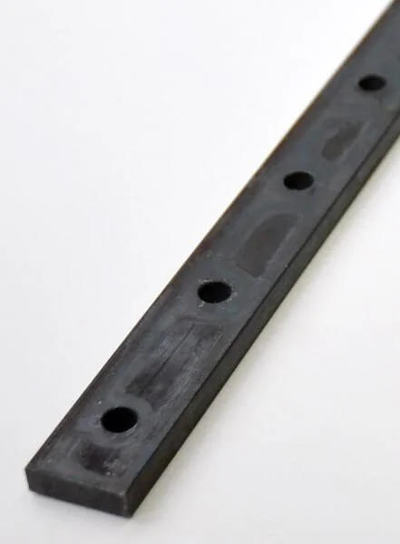 ESM - 3552550 - Knifeback 2,25m Busatis