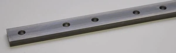 ESM - 3552925 - Knifeback 1.90m Bidux Busatis