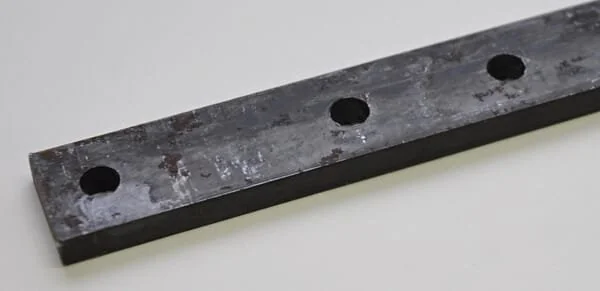 ESM - 3557400 - Knifeback 27 Busatis
