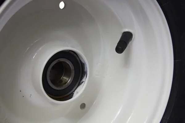 JF - 8E0658460 - Support Wheel