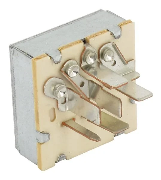 New Holland - 82023545 - HEATING POSITION SWITCH T7000