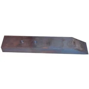 Non Original - CP410470 - Cultivator Point Flat, 2 Hole
