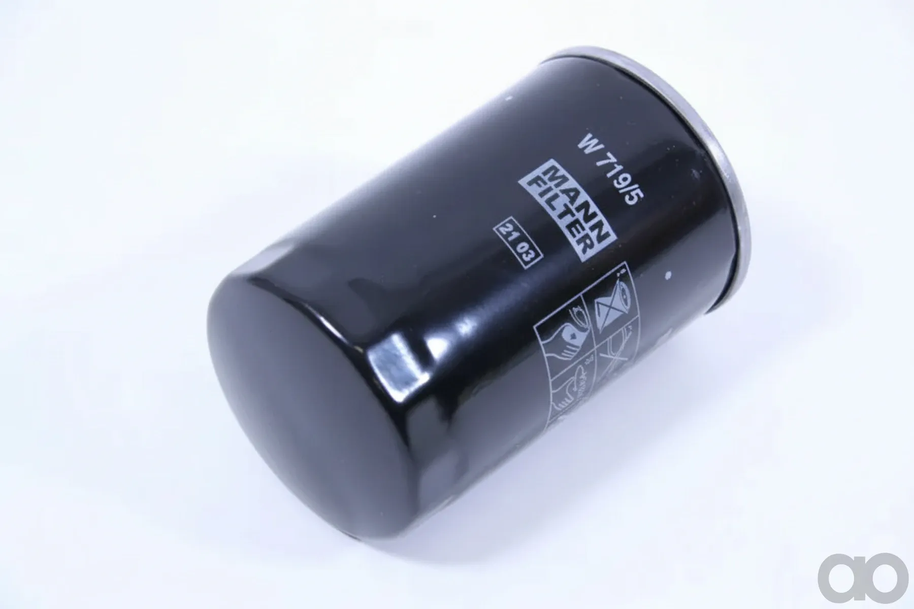 Prillinger-00101261 - Engine oil filter W719/5 (00101261)