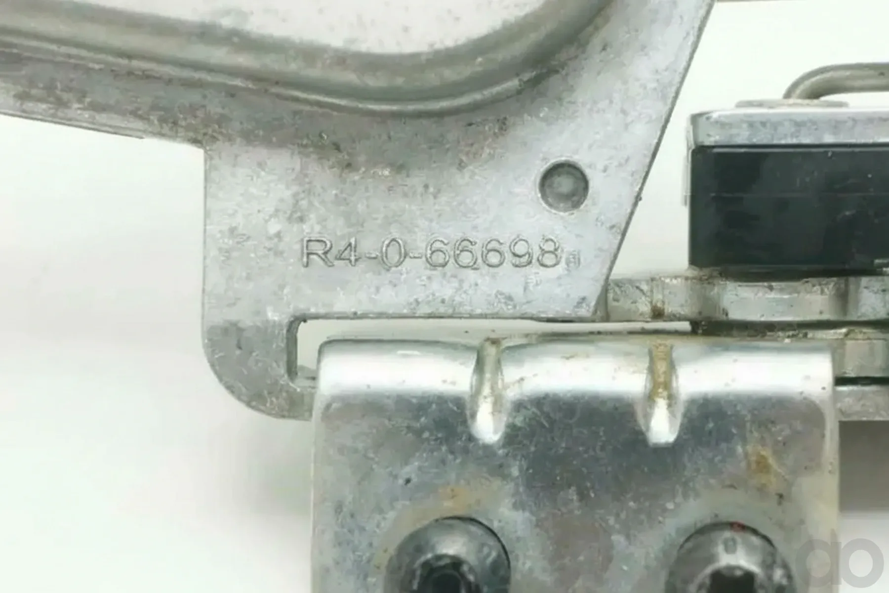 Still - 66698 - Tilt Cylinder Side Chassis