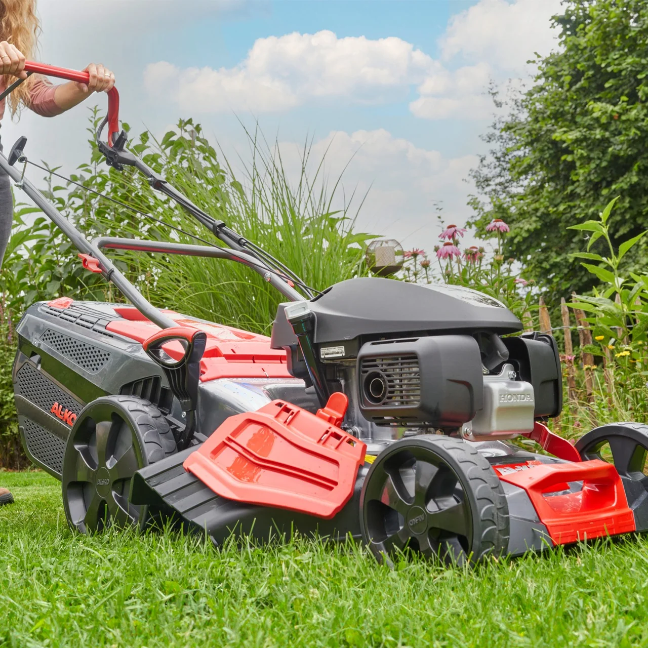 Al Ko - 123060 - Petrol Lawn Mower with Drive 474 SP-H Premium