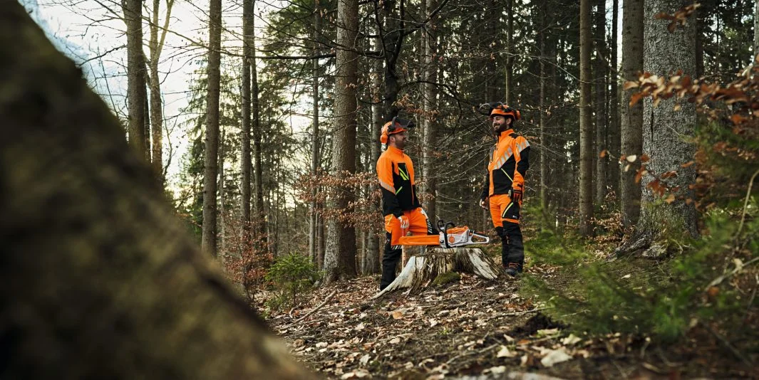 STIHL - 0088-335-1305 - Protective Jacket DYNAMIC DuroTEC L