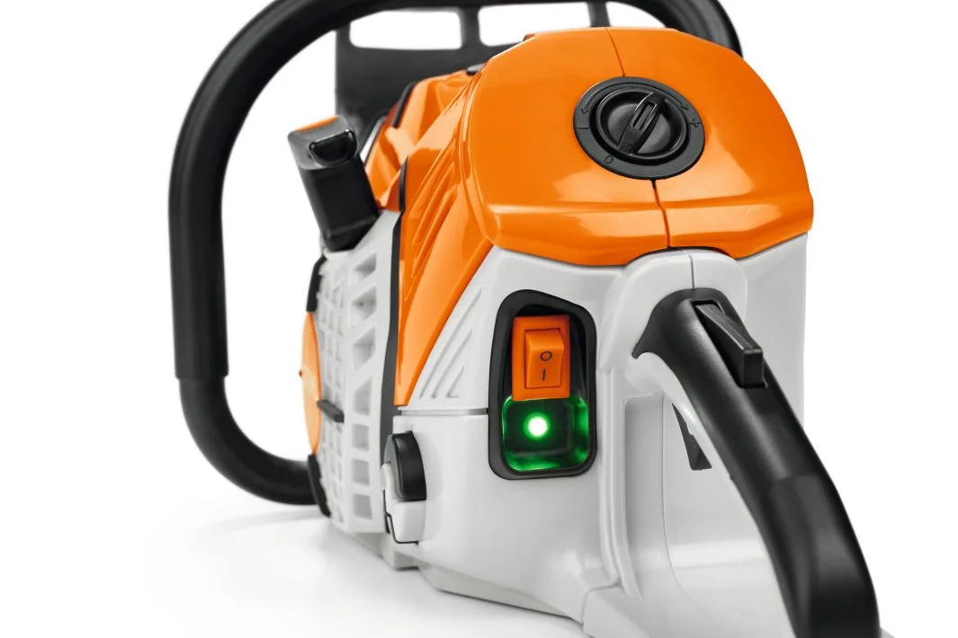 STIHL - 0421-600-0053 - Chainsaw Toy (with Batteries)