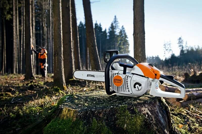 STIHL - 1145-200-0262 - Petrol Chainsaw MS 201 C-M 2.4 hp