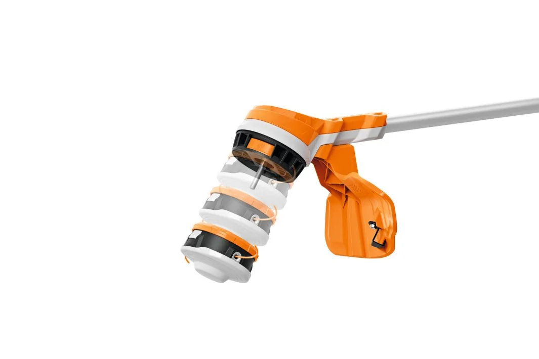 STIHL - FA07-011-5713 - Cordless Brushcutter FSA 70 R 36 V with Battery AK 20 and Charger AL 101