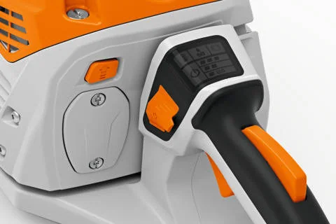 STIHL - MA03-200-0022 - Cordless Chainsaw MSA 220 CB 1.7 kW