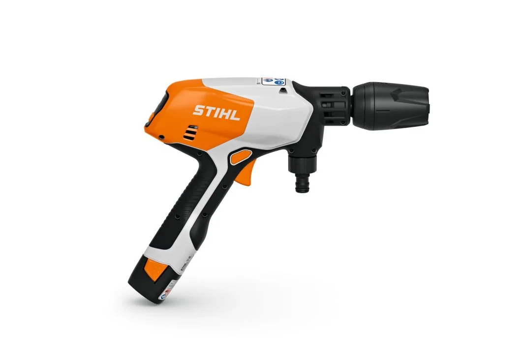 STIHL - RA02-011-7613 - Cordless Pressure Washer RCA20 with 2 x Battery AS and Charger AL1