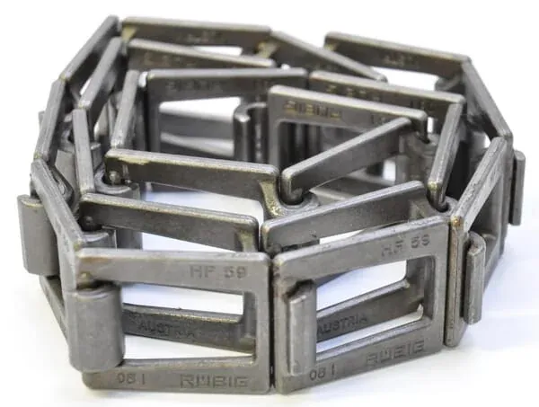 Chain Links
