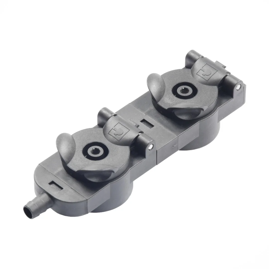 AGCO - G210962101020 - Hydraulic Flap Cover Fendt