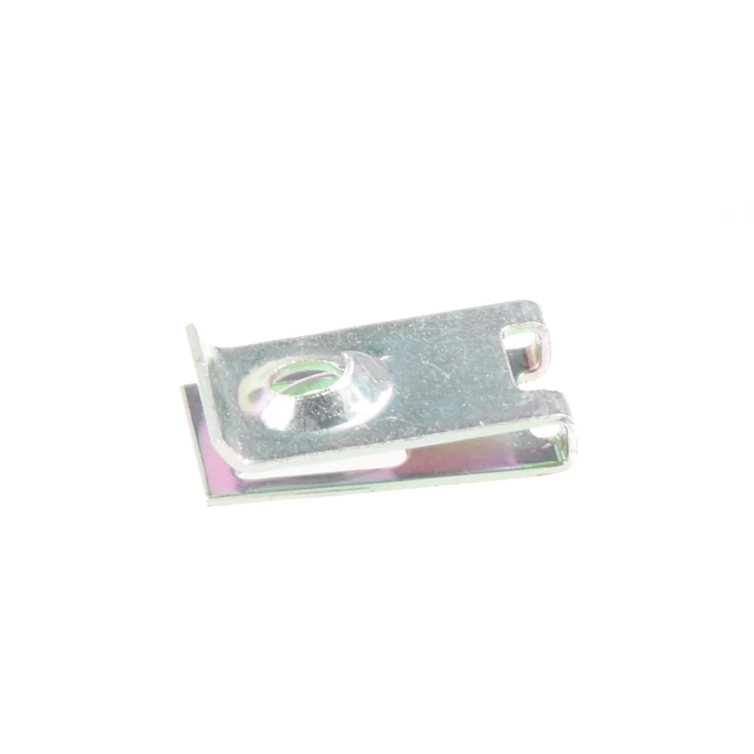 AGCO - X435722100000 - Sheet Metal Nut, Screw Mounting M6 Fendt