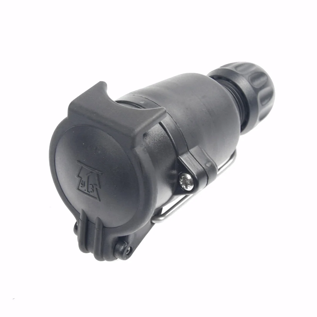 Erich Jaeger - 301006JAE - 7-Pin Plug