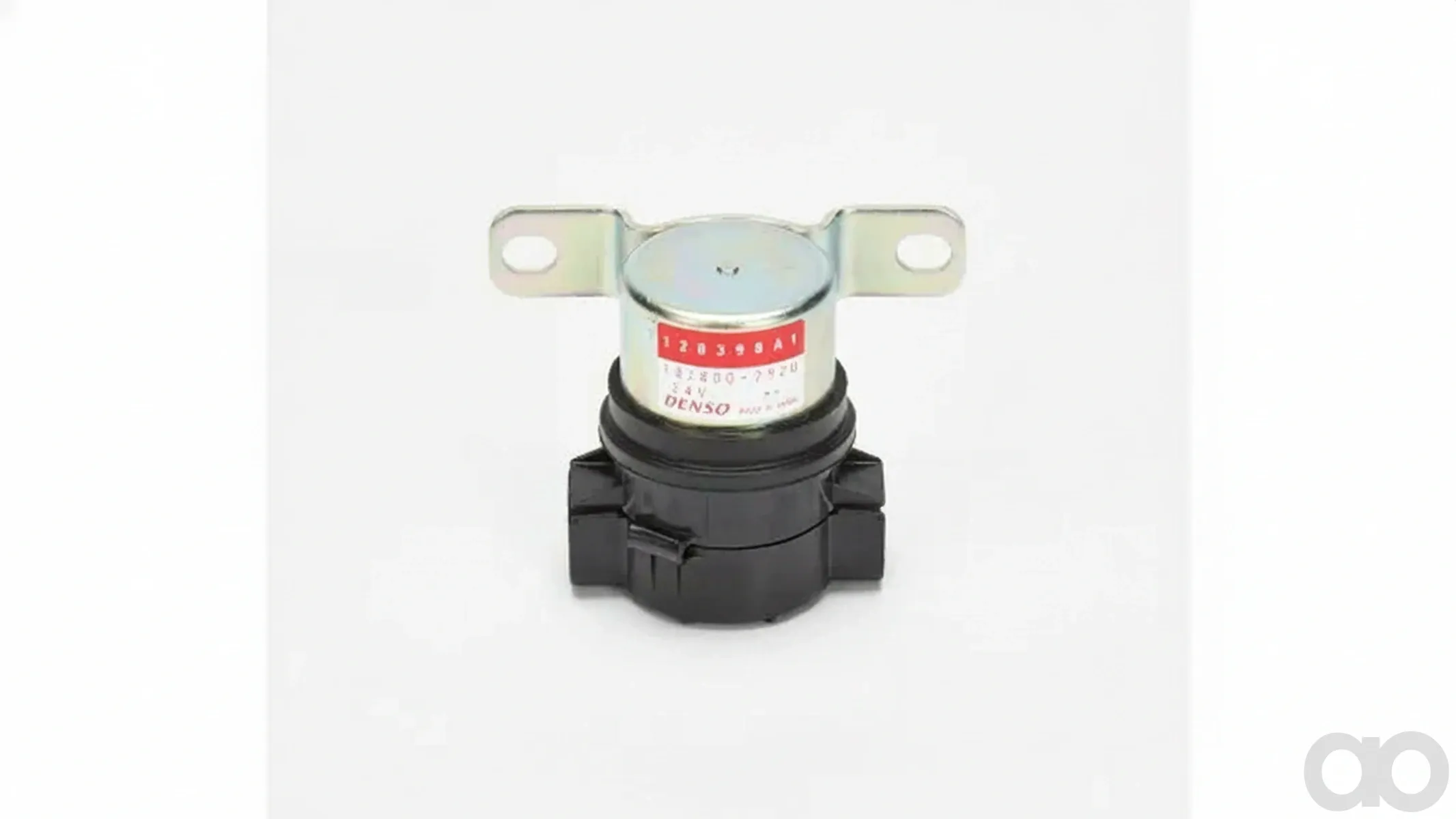 Case IH - 120398A1 - Relay