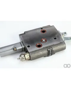Case IH - 87597107 - Distributor