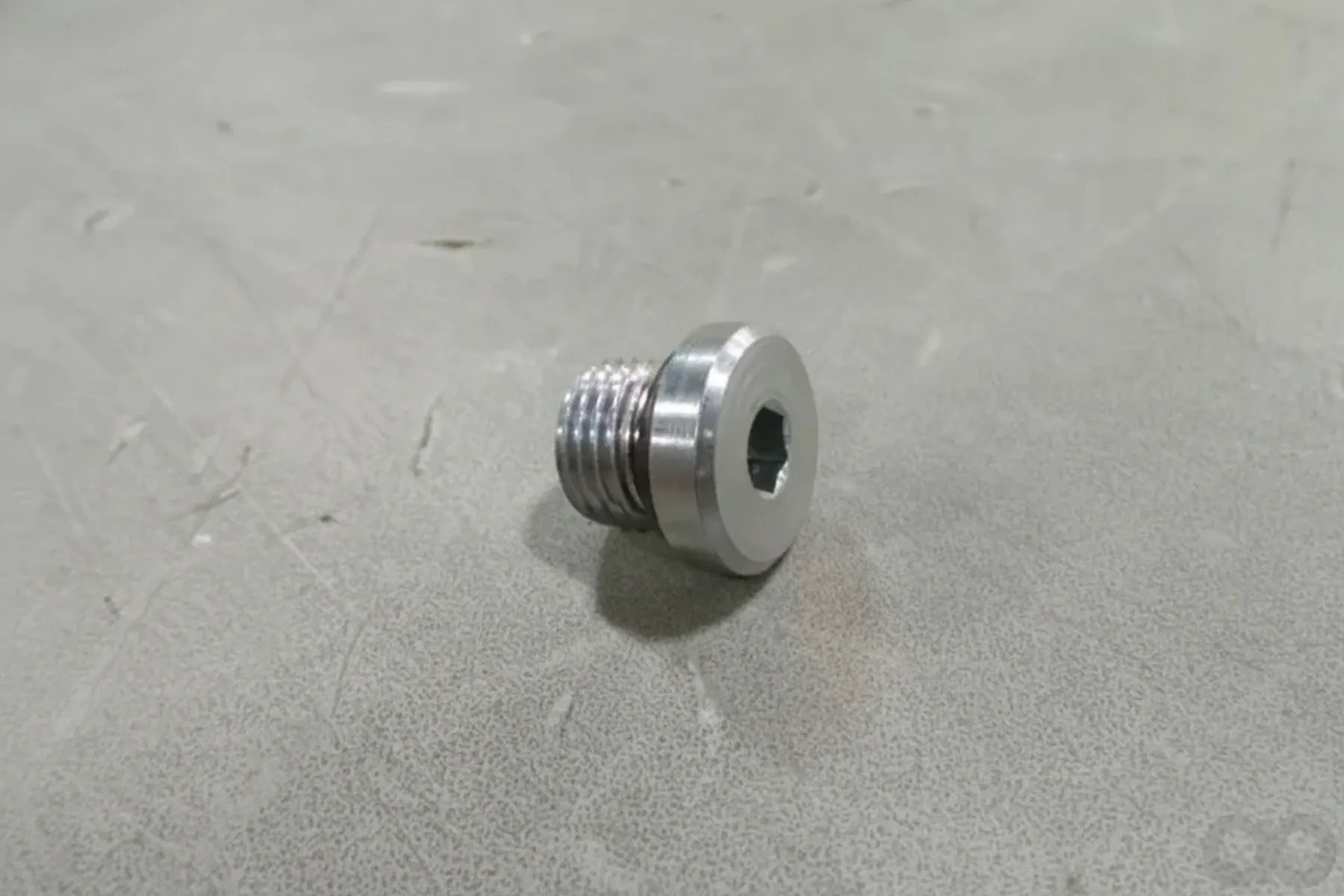 Case IH - J678921 - Plug