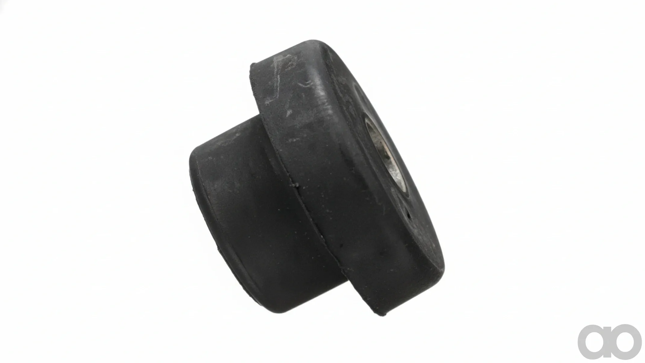Case IH - L46821 - Bushing