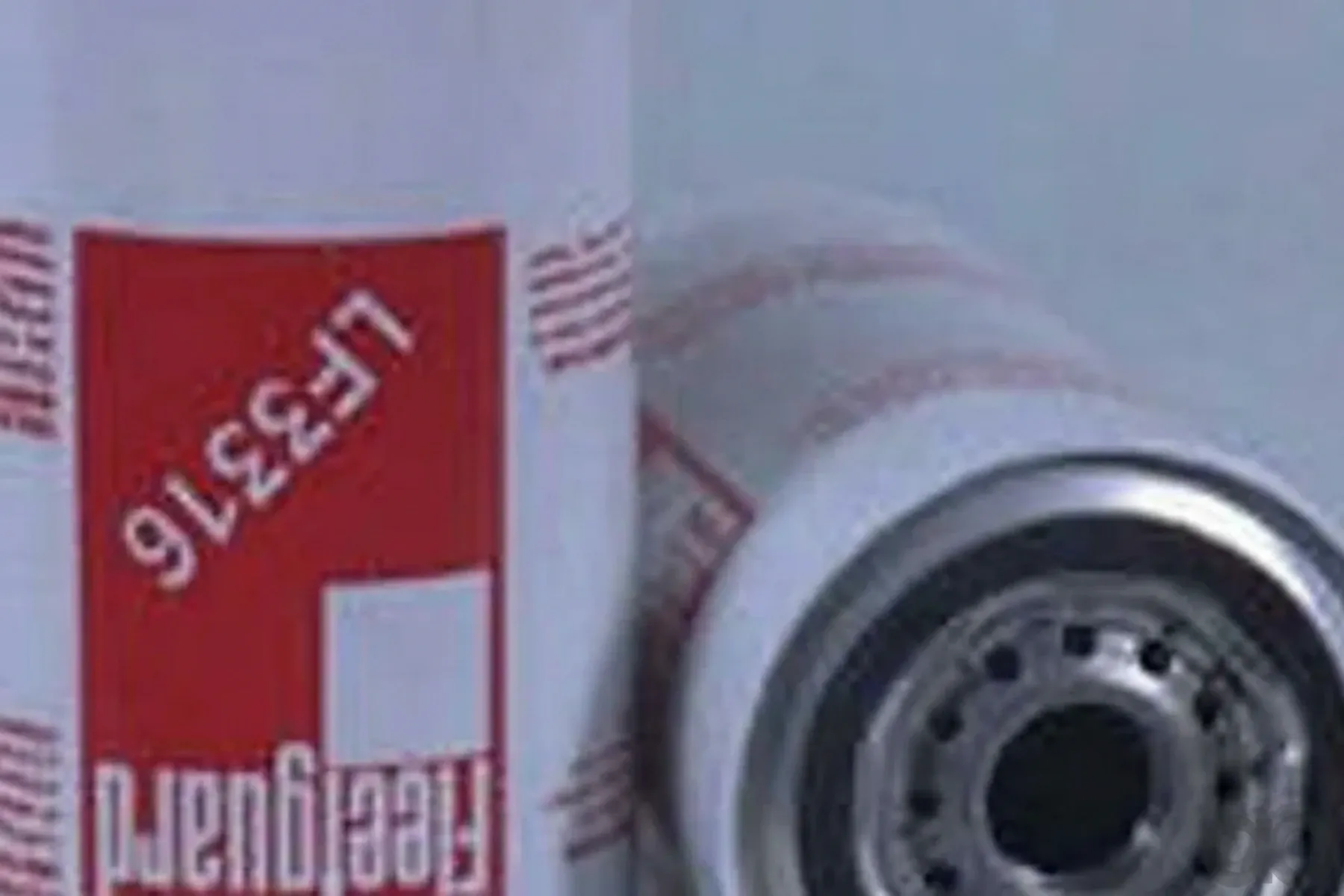 Case IH - LF3316J - Engine Oil Filter