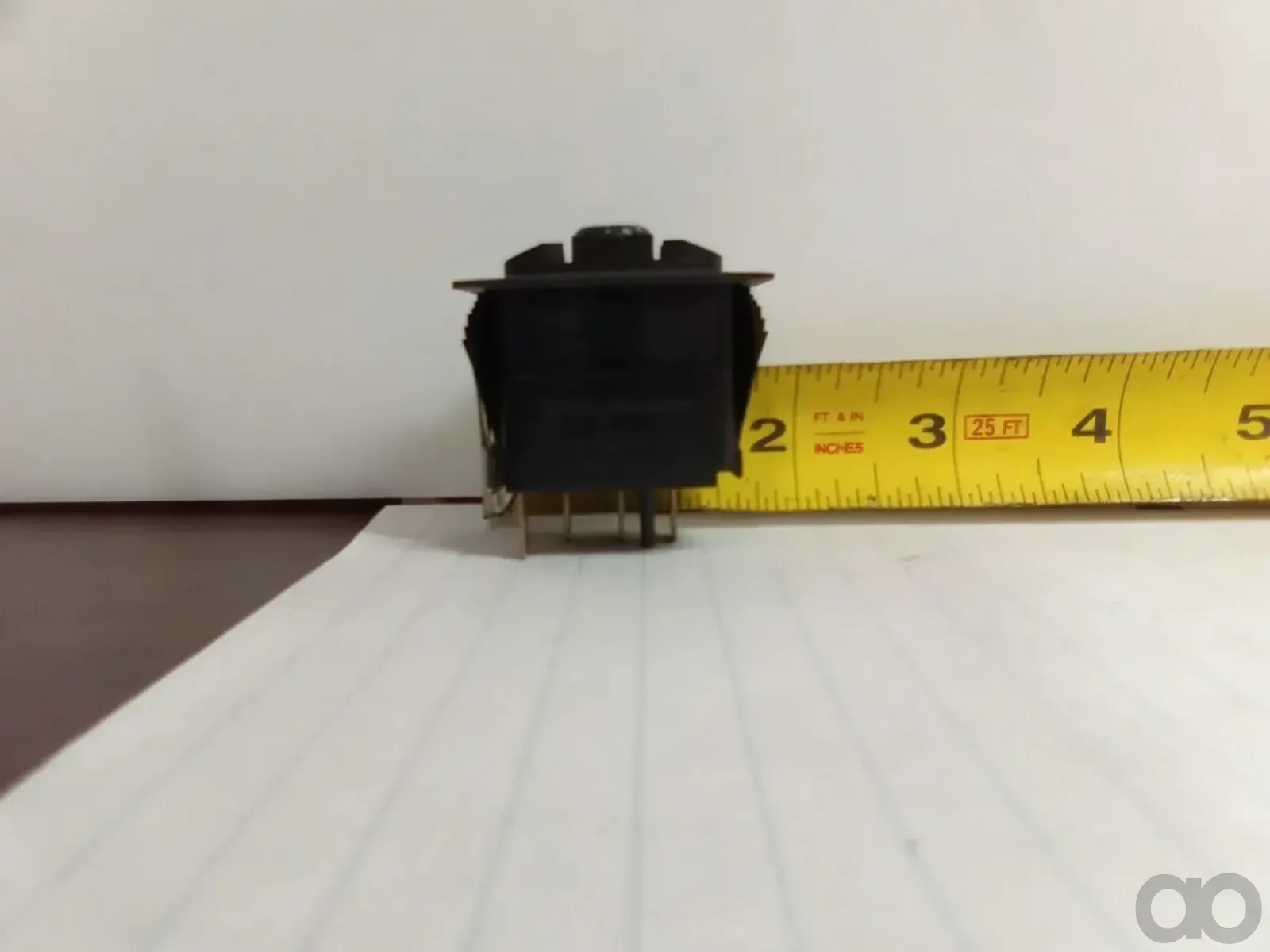 CAT - 5105059 - Toggle Switch