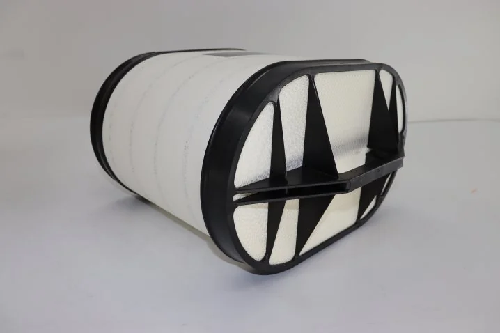 Donaldson - P643118 - Air filter element (powercore)