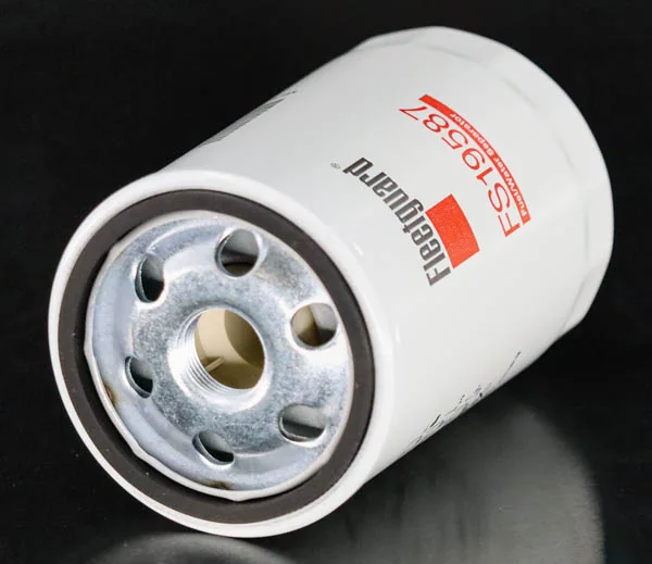 Fleetguard - FS19587 - Fuel filter element