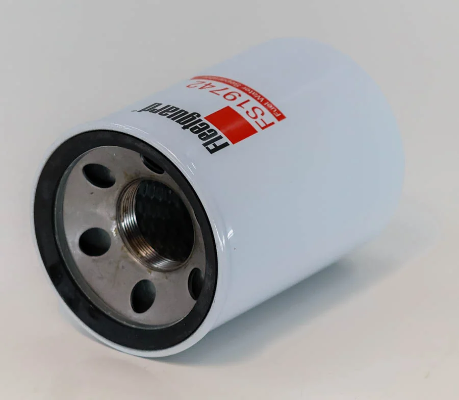 Fleetguard - FS19742 - Fuel filter spin-on