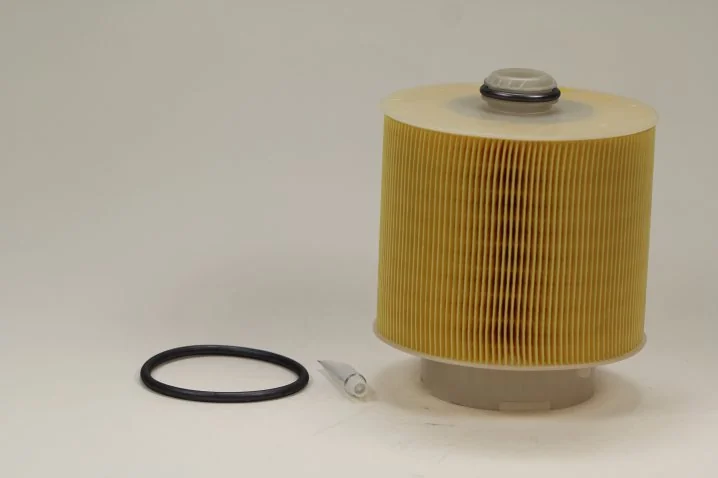 Mann-Filter - C 17 137 x - Air filter element