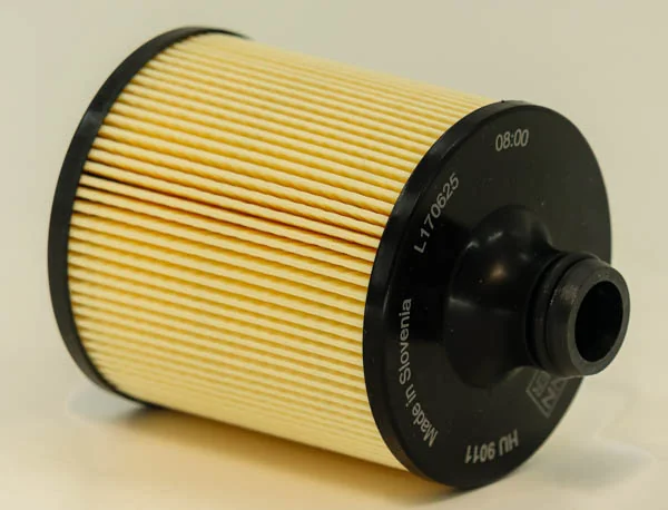 Mann-Filter - HU 9011 z - Oil filter element (metal-free)