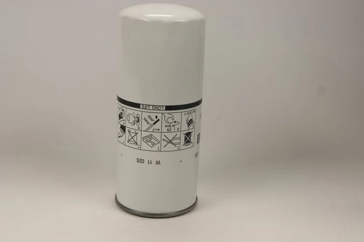 Mann-Filter - W 11 025 - Oil filter spin-on