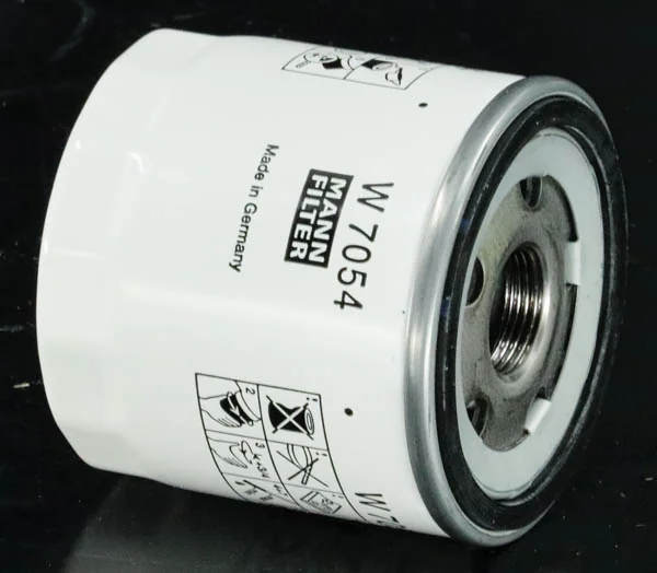 Mann-Filter - W 7054 - Oil filter spin-on