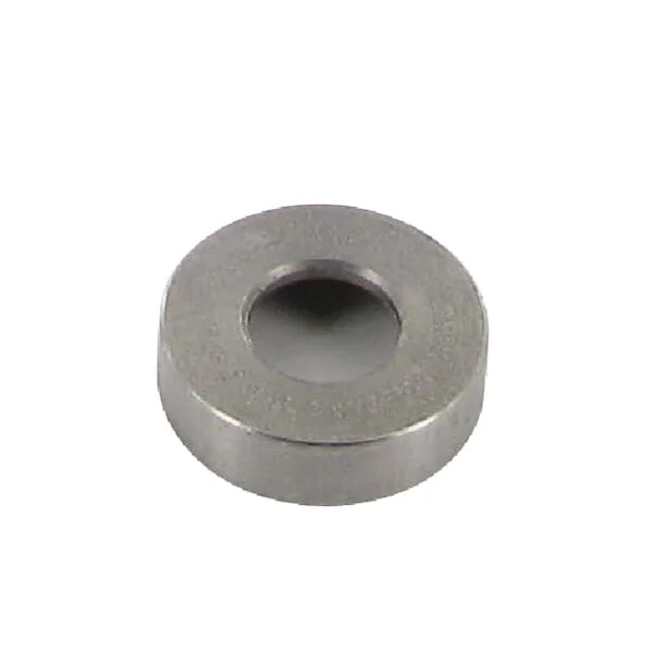 Case IH - 3138637R1 - Valve Cover Bolt Shim