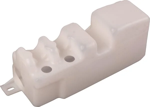 Case IH - 82030995 - Reservoir Kit CNH
