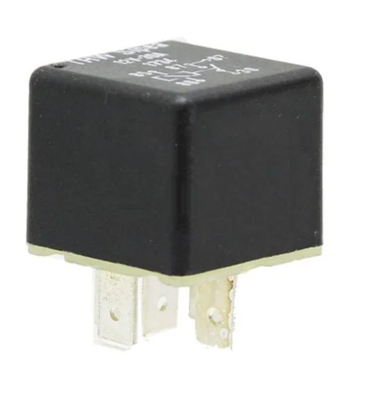 CNH - 90404392 - Relay