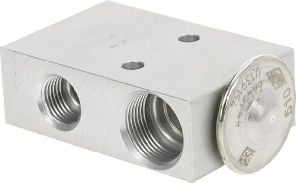 CNH INDUSTRIAL - 87033212 - Valve