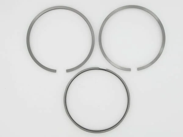 Deutz - 4230683 - Piston Ring Set