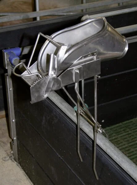 Kerbl - 22818 - Piglet Castration Device, Stainless Steel W/O Bracket