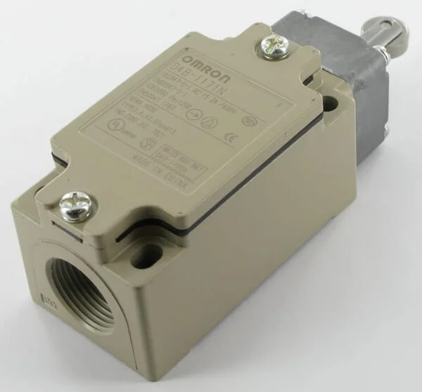 Omron - D4B4171N - Limit Switch, Roller