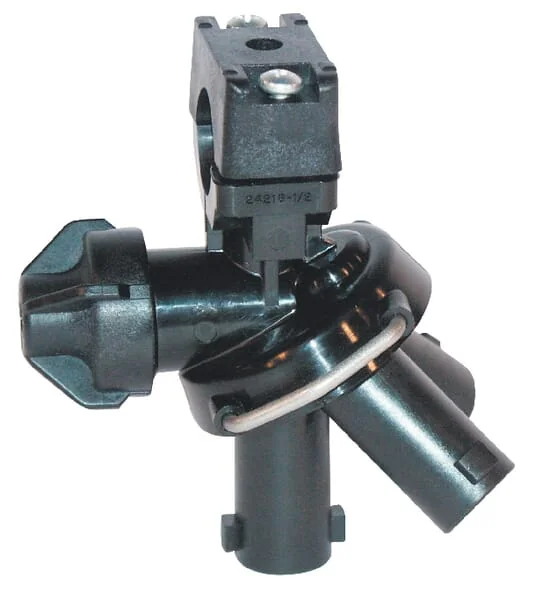 Teejet - 24216A12NYB - Nozzle Holder for 3 Nozzles 1/2 Field Sprayer