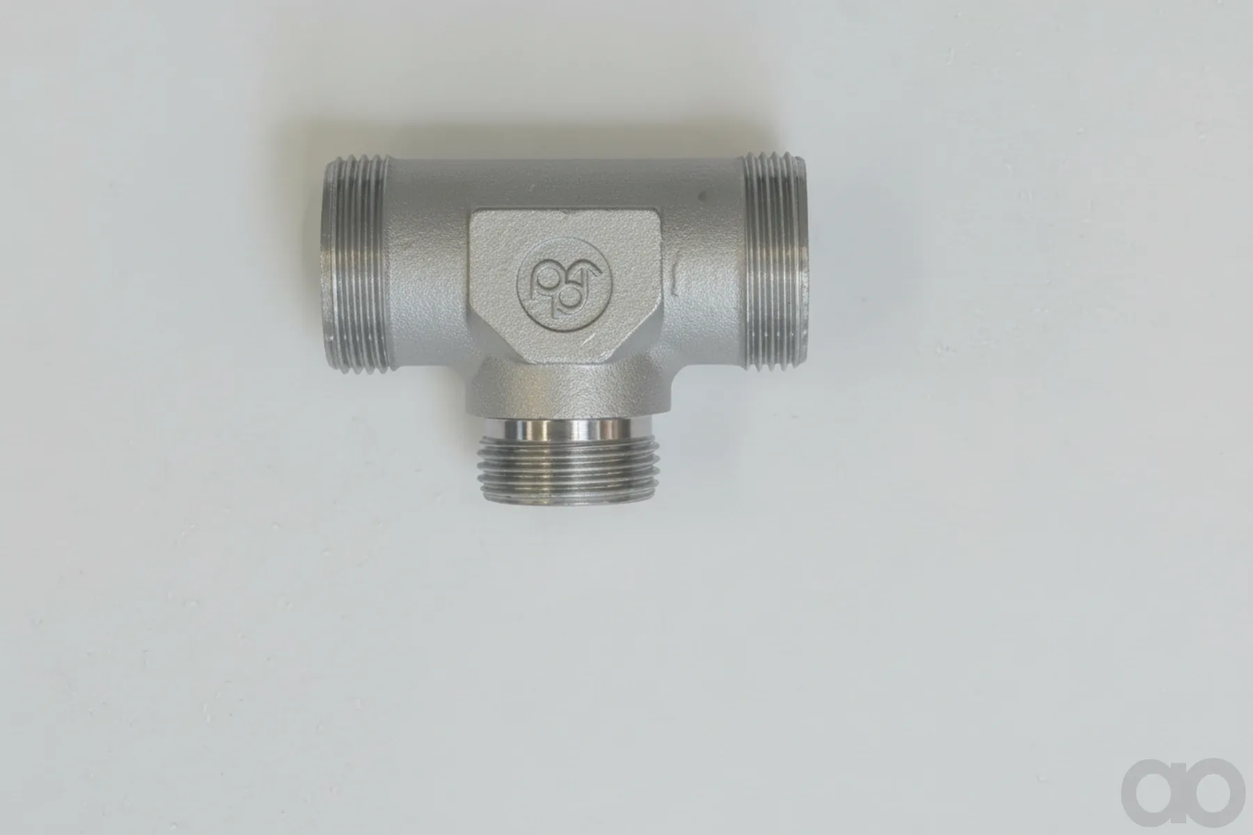 Horsch - 00100846 - Reducer Fitting T-Shape 2